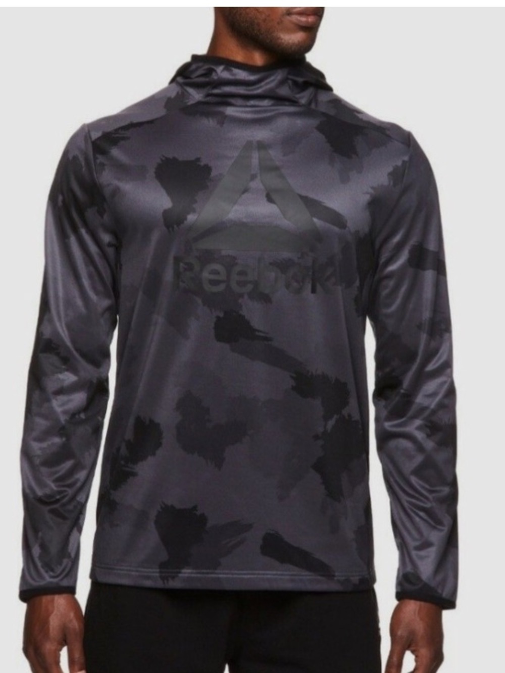 👗Reebok Men's Black Camo hoodie Long Sleeve Training Top